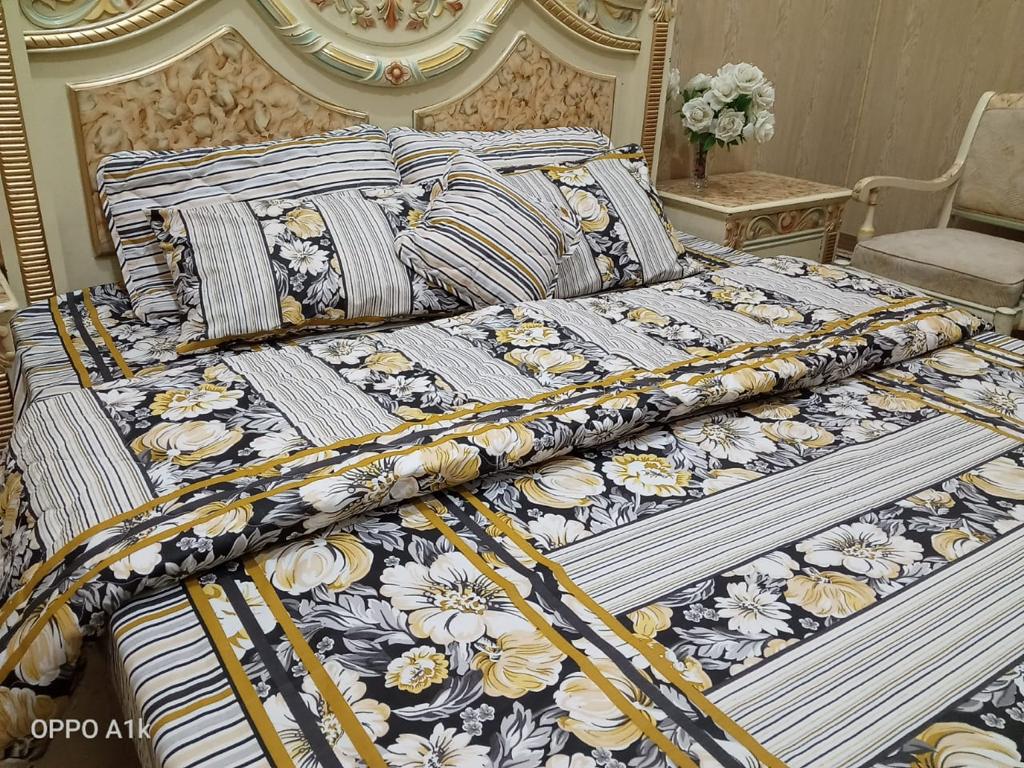 Alkaram bed sheet